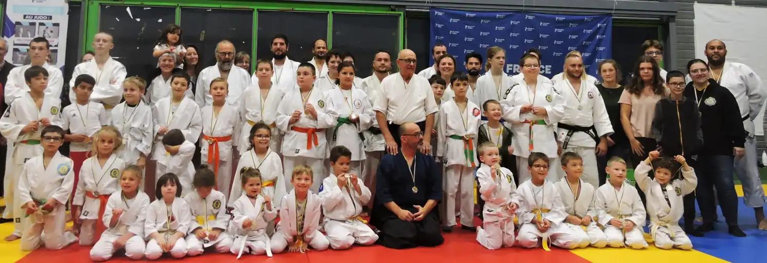 Le judo club Arroux-Mesvrin a fêté ses 30 ans au Chambon